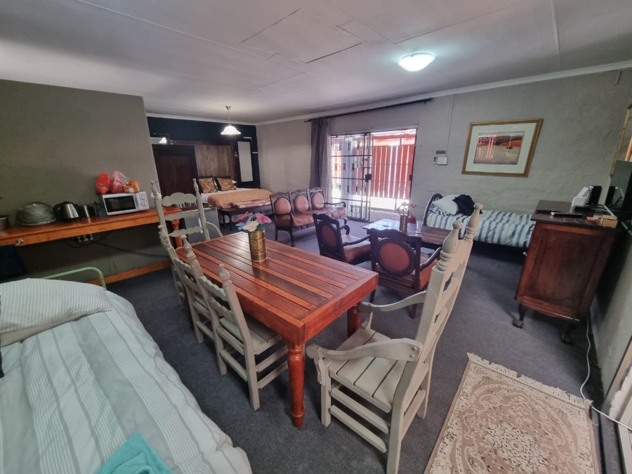 8 Bedroom Property for Sale in Parys Free State
